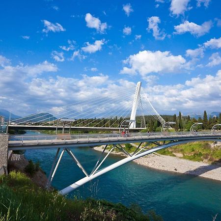 Hotel Kosta'S Podgorica Bagian luar foto