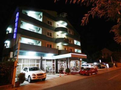 Hotel Kosta'S Podgorica Bagian luar foto
