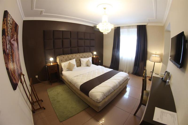Hotel Kosta'S Podgorica Bagian luar foto